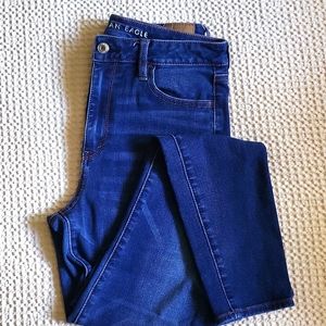 American Eagle Super Hi-Rise Jegging